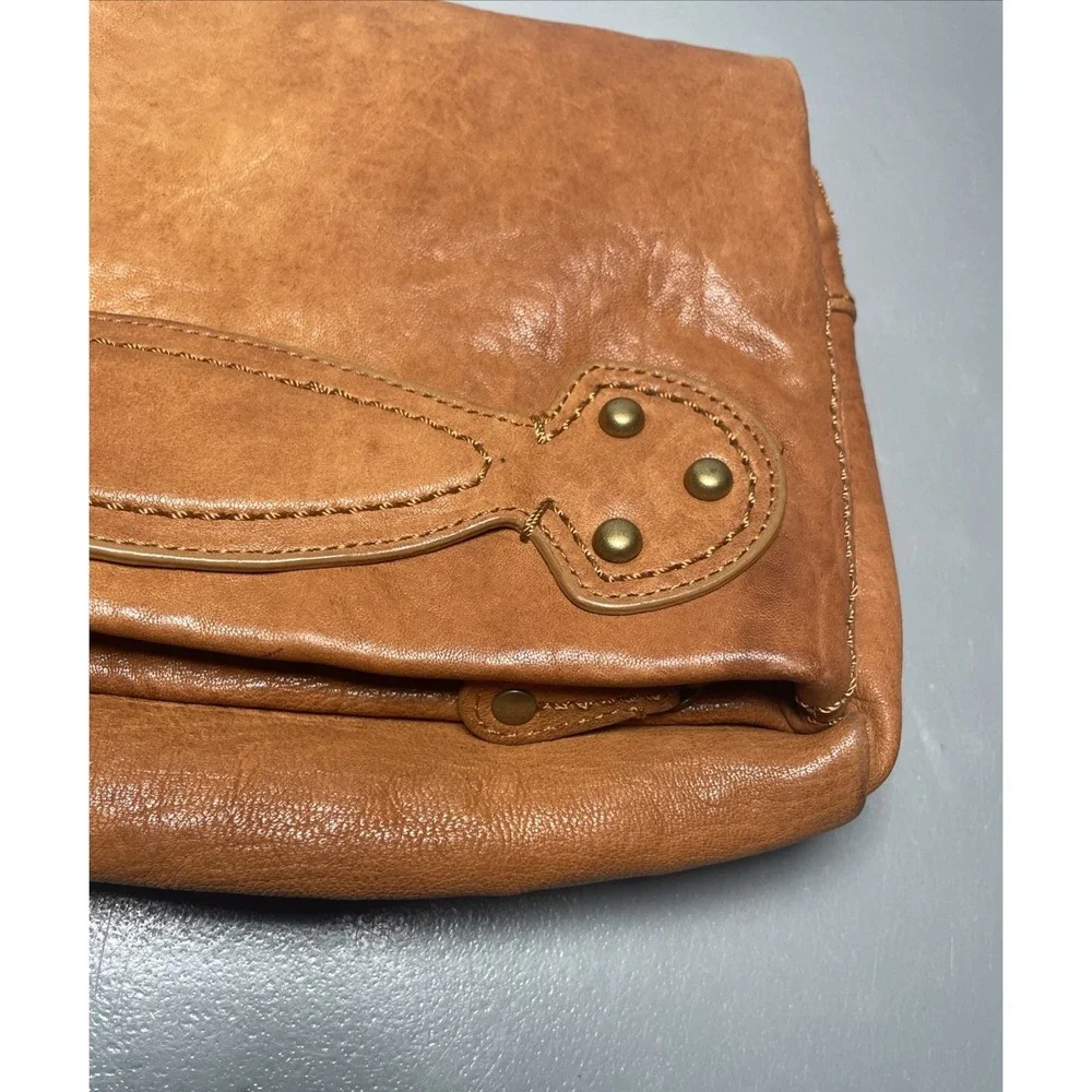 Gap Tan Leather Fold over Clutch Purse Y2K